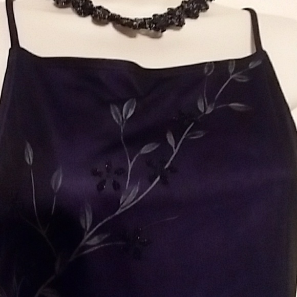 Black shift type party dress - Picture 2 of 4